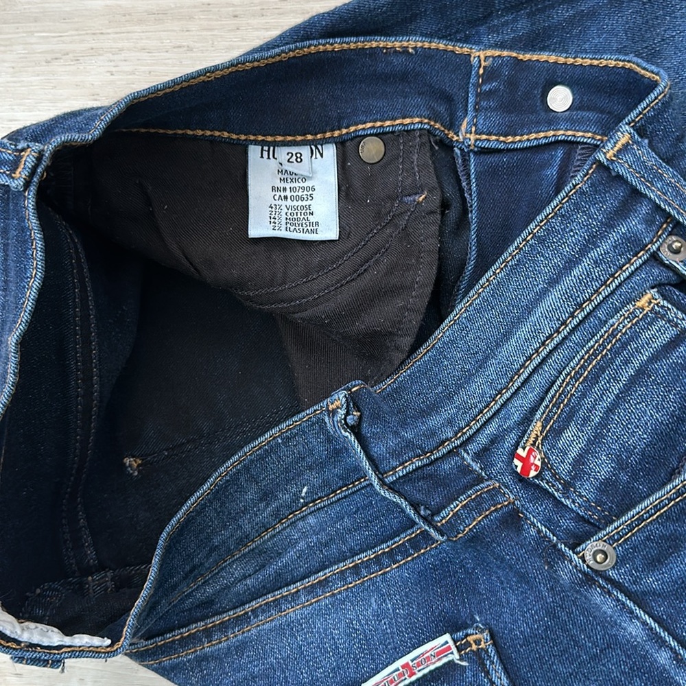 💘Colette Midrise Hudson Jeans💘